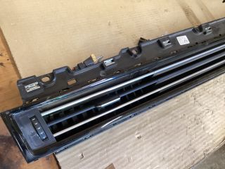 bontott VW PASSAT B8 Középső Szellőző