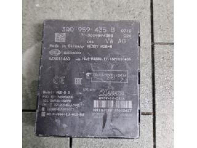 bontott VW PASSAT B8 Kulcs Nélküli Nyitás Jeladó