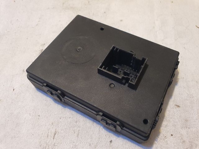 bontott VW PASSAT B8 Kulcs Nélküli Nyitás Jeladó