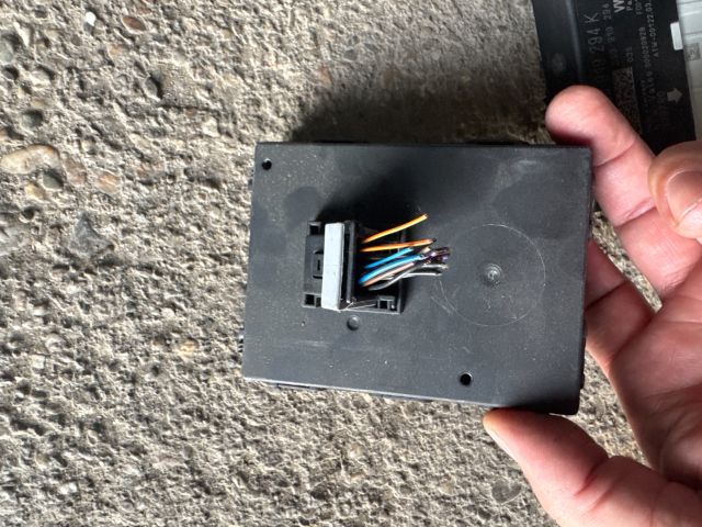 bontott VW PASSAT B8 Kulcs Nélküli Nyitás Jeladó