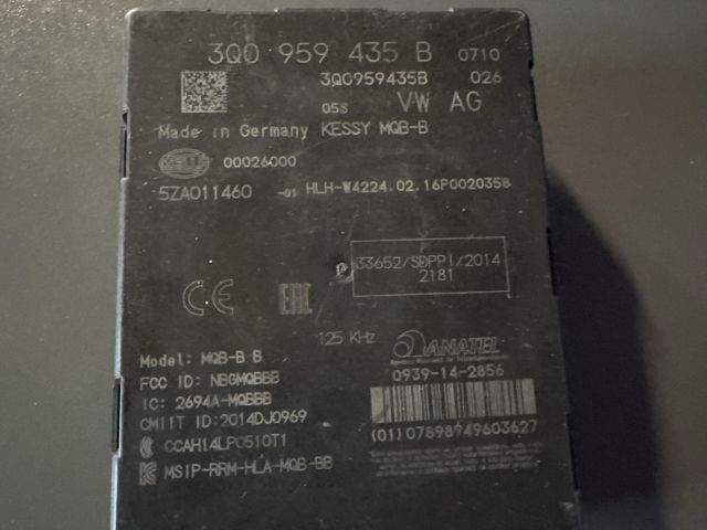 bontott VW PASSAT B8 Kulcs Nélküli Nyitás Jeladó