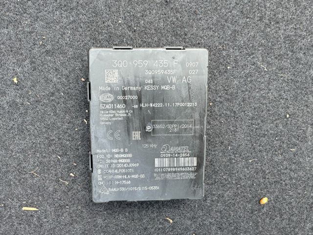 bontott VW PASSAT B8 Kulcs Nélküli Nyitás Jeladó