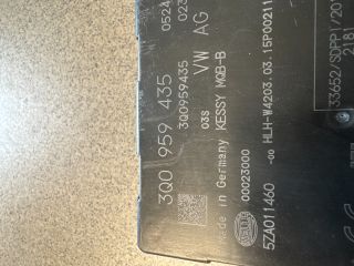 bontott VW PASSAT B8 Kulcs Nélküli Nyitás Jeladó