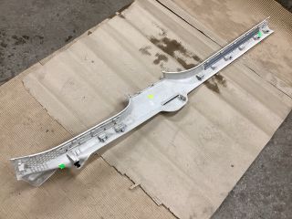 bontott VW PASSAT B8 Küszöb Burkolat