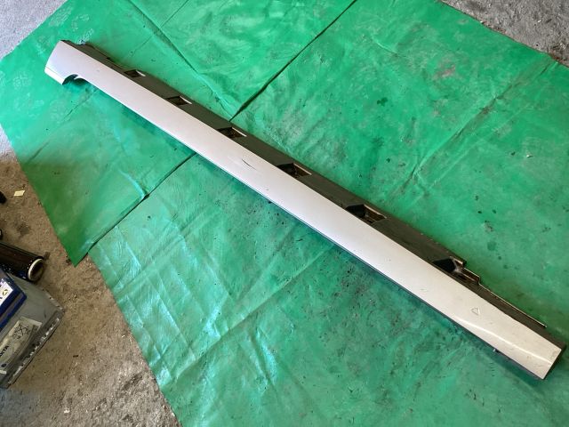 bontott VW PASSAT B8 Küszöb Burkolat