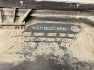 bontott VW PASSAT B8 Küszöb Burkolat