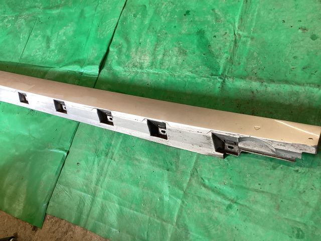 bontott VW PASSAT B8 Küszöb Burkolat