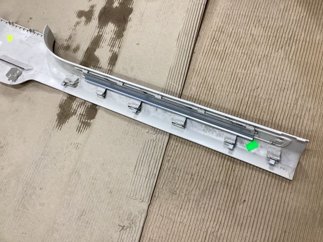 bontott VW PASSAT B8 Küszöb Burkolat