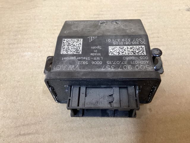 bontott VW PASSAT B8 Lámpa Vezérlő