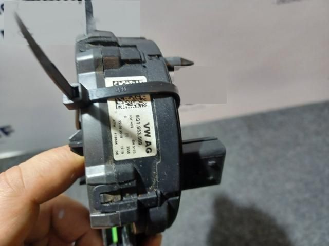 bontott VW PASSAT B8 Légzsák Átvezető Szalagkábel