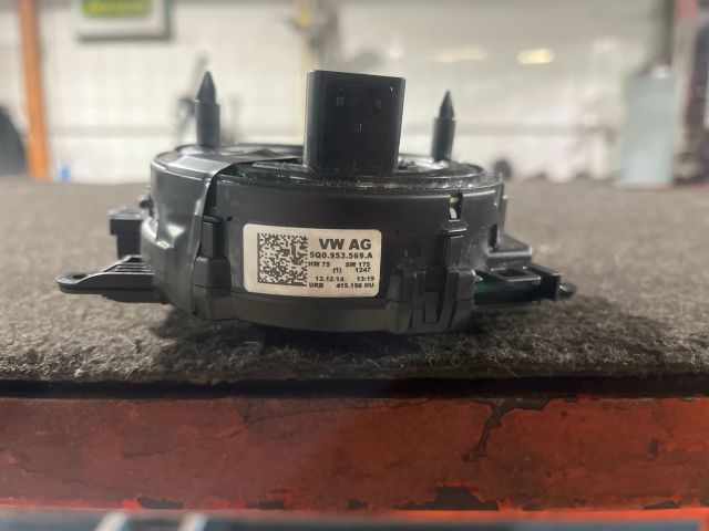 bontott VW PASSAT B8 Multikormány Elektronika