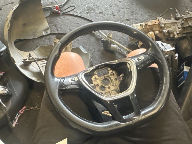 bontott VW PASSAT B8 Multikormány