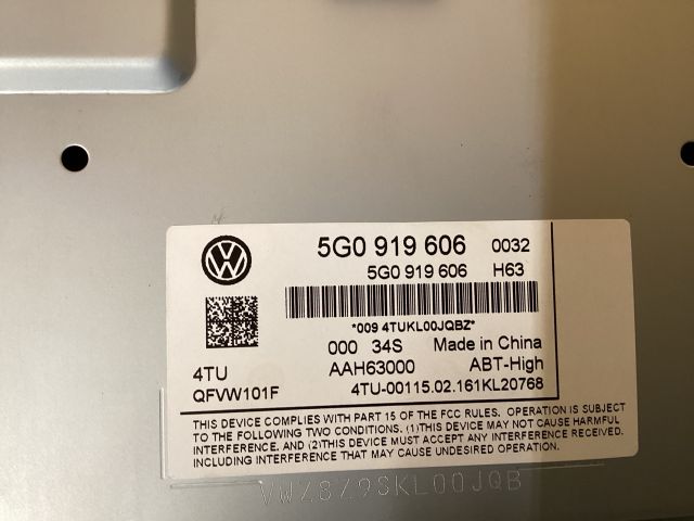 bontott VW PASSAT B8 Multimédia Vezérlő