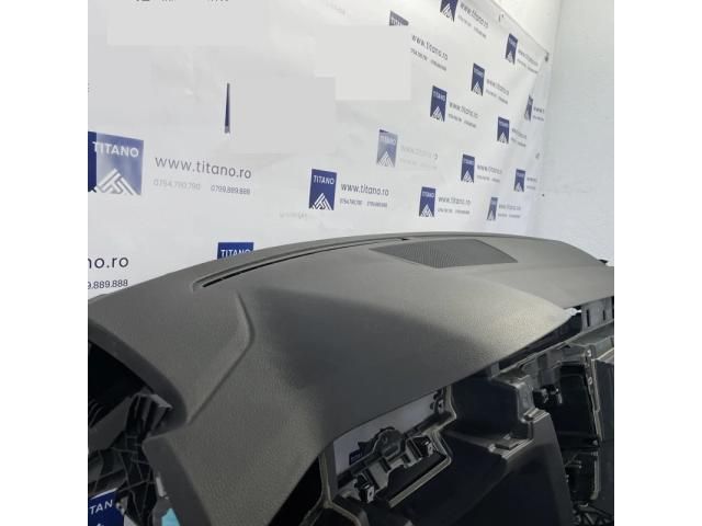 bontott VW PASSAT B8 Műszerfal Héj