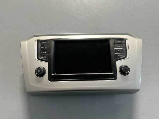 bontott VW PASSAT B8 Navigációs Fejegység