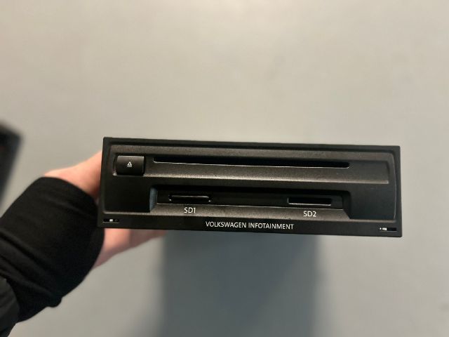 bontott VW PASSAT B8 Navigációs Fejegység