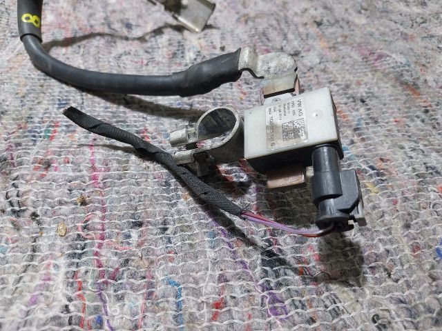 bontott VW PASSAT B8 Negatív Kábel