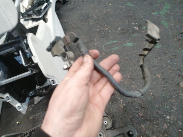 bontott VW PASSAT B8 Negatív Kábel