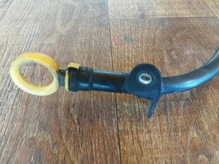 bontott VW PASSAT B8 Nívópálca Hüvely