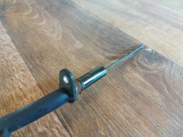 bontott VW PASSAT B8 Nívópálca Hüvely