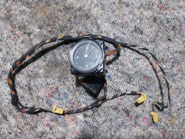 bontott VW PASSAT B8 Óra (Időmérő)