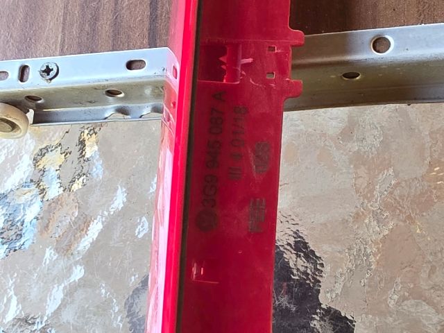 bontott VW PASSAT B8 Pótféklámpa