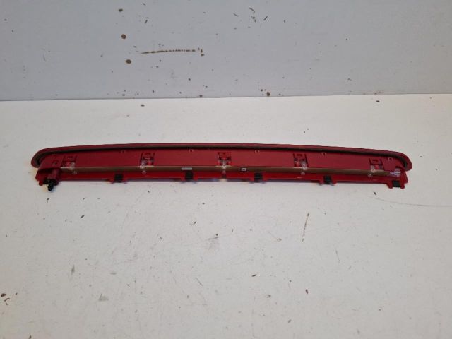 bontott VW PASSAT B8 Pótféklámpa