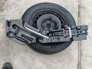 bontott VW PASSAT B8 Pótkerék Szerszámtartó