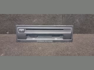 bontott VW PASSAT B8 Rádió / CD