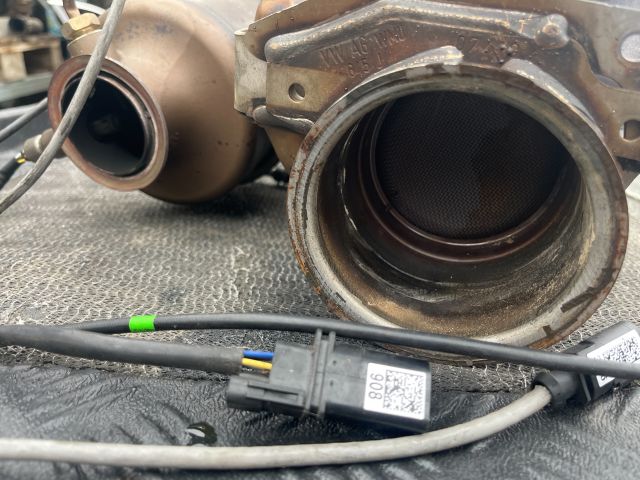 bontott VW PASSAT B8 Részecskeszűrő