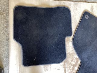 bontott VW PASSAT B8 Szőnyeg Szett