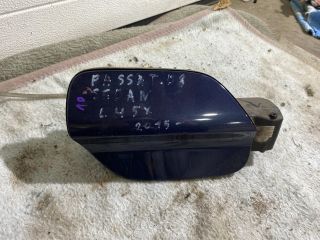 bontott VW PASSAT B8 Tankajtó