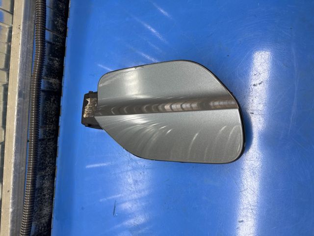 bontott VW PASSAT B8 Tankajtó