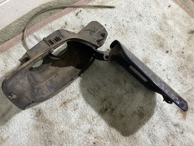 bontott VW PASSAT B8 Tankajtó