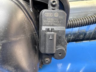 bontott VW PASSAT B8 Tankajtó