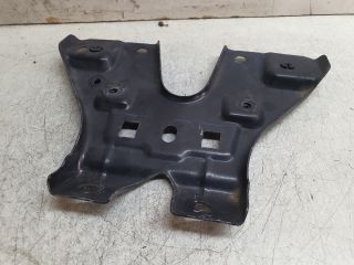 bontott VW PASSAT B8 Tartó Bak