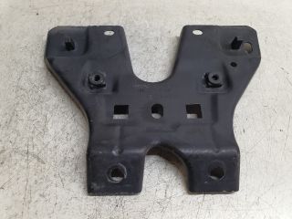 bontott VW PASSAT B8 Tartó Bak