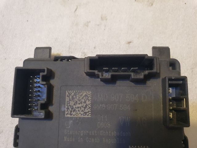 bontott VW PASSAT B8 Tetőablak Vezérlő Panel