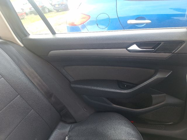 bontott VW PASSAT B8 Ülés Szett