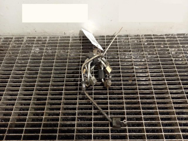 bontott VW PASSAT B8 Üzemanyagcső