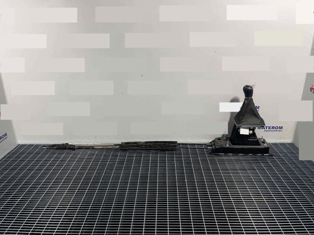 bontott VW PASSAT B8 Váltógomb