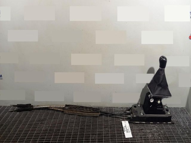 bontott VW PASSAT B8 Váltógomb