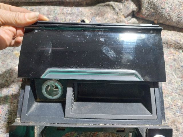 bontott VW PASSAT B8 Váltókar Keret