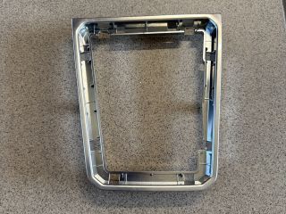 bontott VW PASSAT B8 Váltószoknya Rögzítő Keret