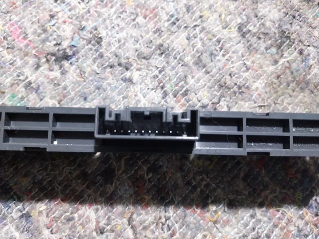 bontott VW PASSAT B8 Vészvillogó Kapcsoló