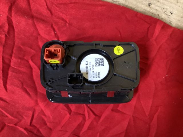 bontott VW PASSAT B8 Világítás Kapcsoló