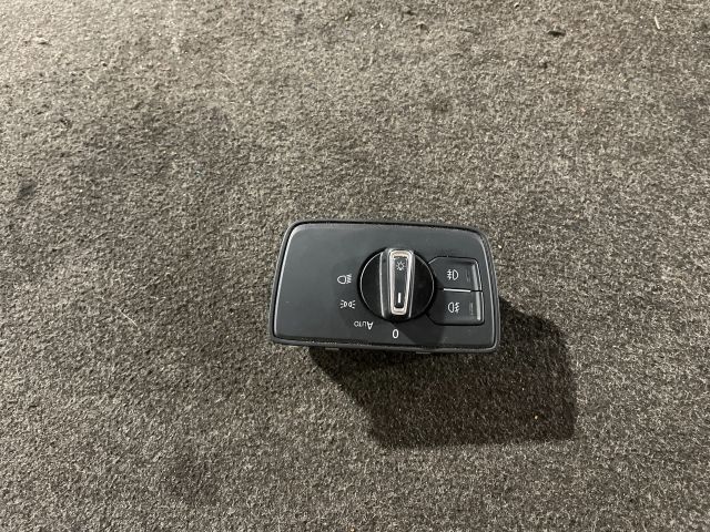 bontott VW PASSAT B8 Világítás Kapcsoló