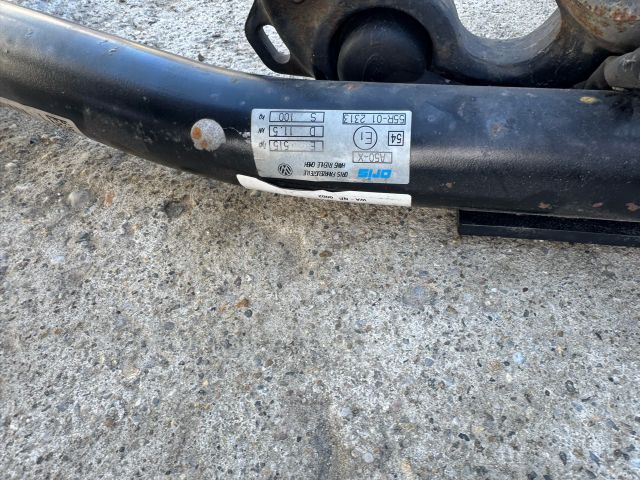 bontott VW PASSAT B8 Vonóhorog