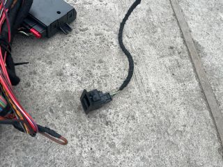 bontott VW PASSAT B8 Vonóhorog