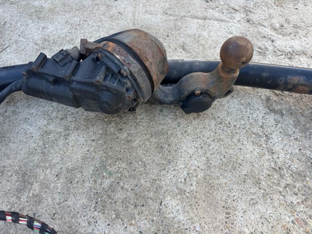 bontott VW PASSAT B8 Vonóhorog